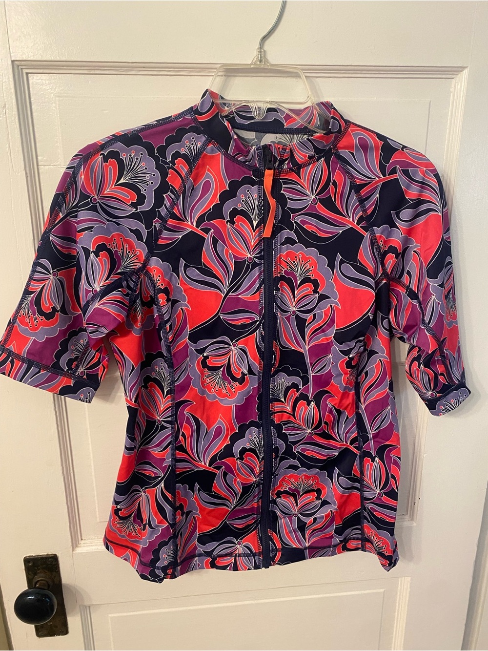 Lands End Floral Zip-Front Short Sleeve Rash Guard - Pink & Purple Size Small